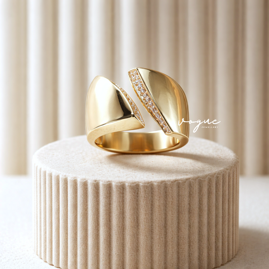 CURVED PAVÉ
